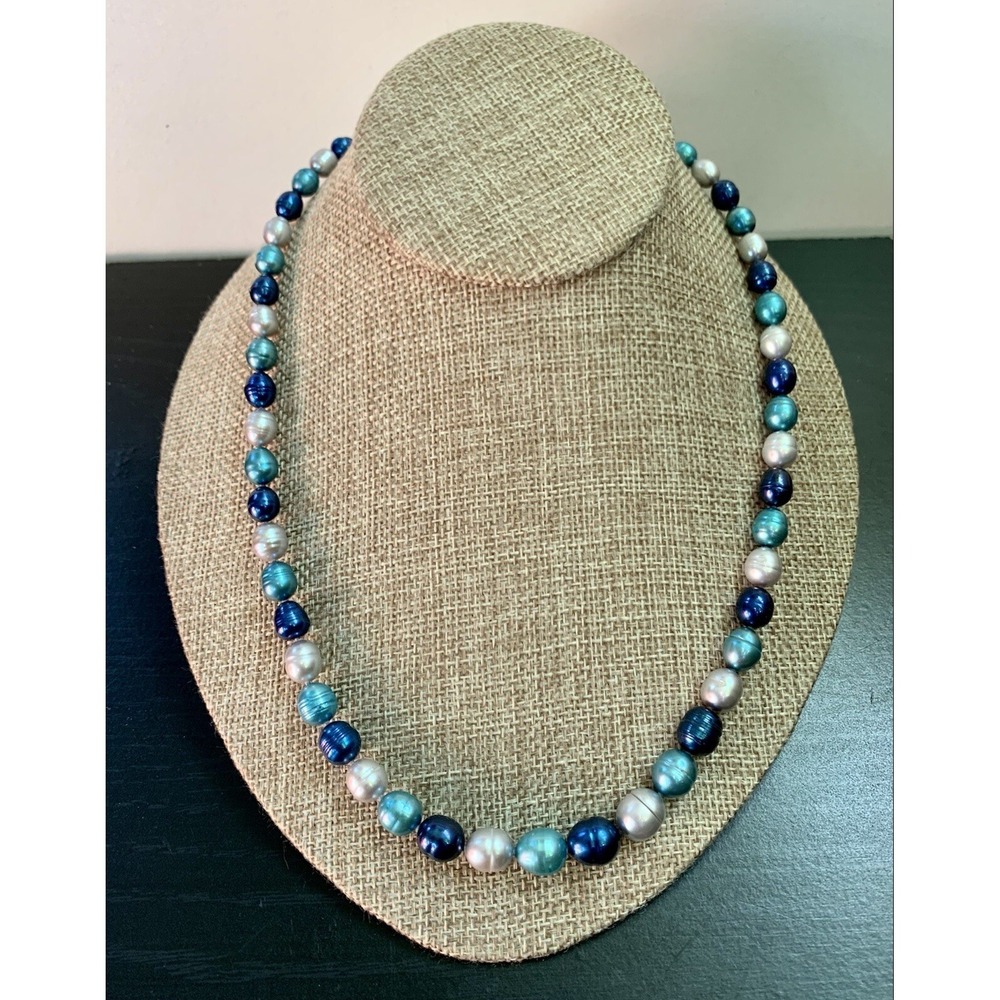 Sterling Silver Genuine Freshwater Pearls Blue And White Necklace 18" L